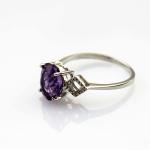 Fashion 925 Silver 7mmx9mm Oval Garnet Ring with Cubic Zirconia(R257)