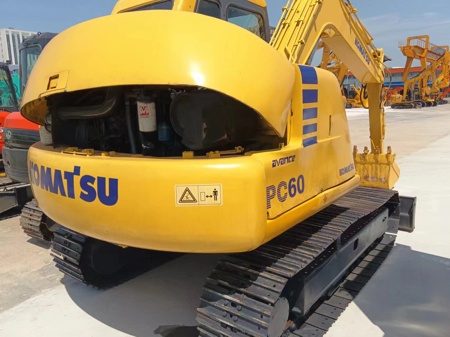 6 Ton Komatsu PC60 Used Excavator with Original Hydraulic Valve and Low Working Hours