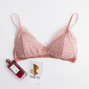 Quality Girls Beautiful Underwear Sexy 19mm Mulberry Silk Bra With Lace Western Strap wholesale