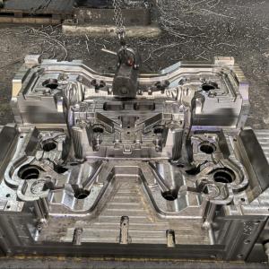 Quality Cylinder Engine Casting Die Casting Aluminum Alloys Molten Aluminum wholesale