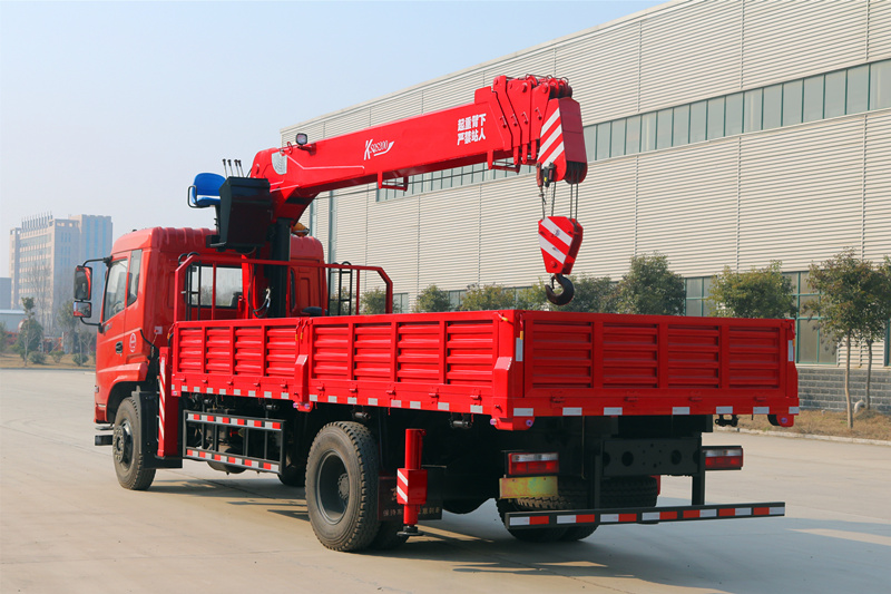 8 Ton Hydraulic Truck Mounted Crane Remote Control For Construction