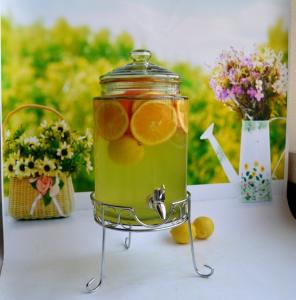 Quality glass juice / beverage dispensers with rack wholesale