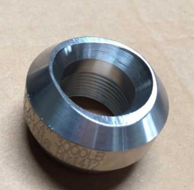 butt welded ASTM A234 WP11 alloy steel pipe fittings weldolet for pipe joint