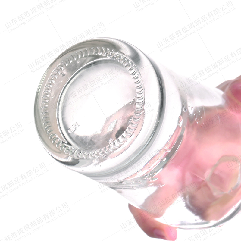 Rubber Stopper Sealing Type High White Glass Bottle for Rum Gin 500ml 750ml