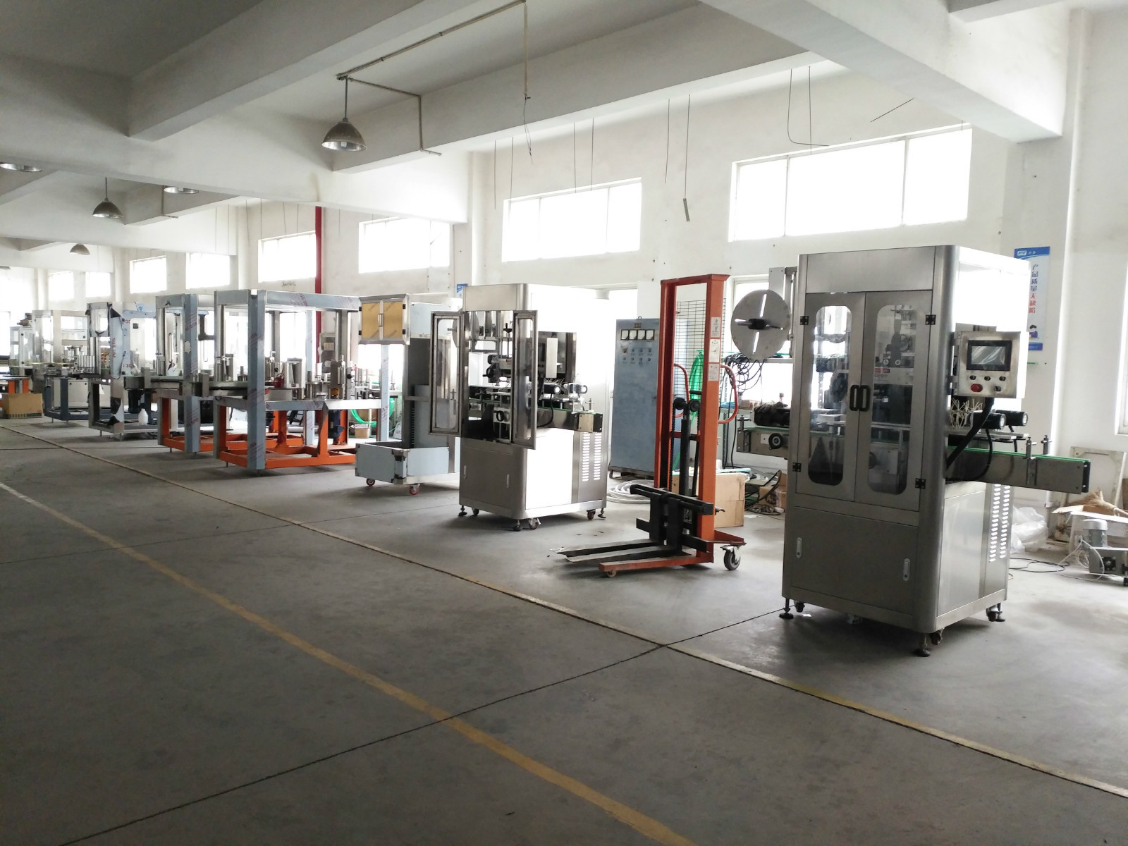 Bottle Sticker Labeling Machine