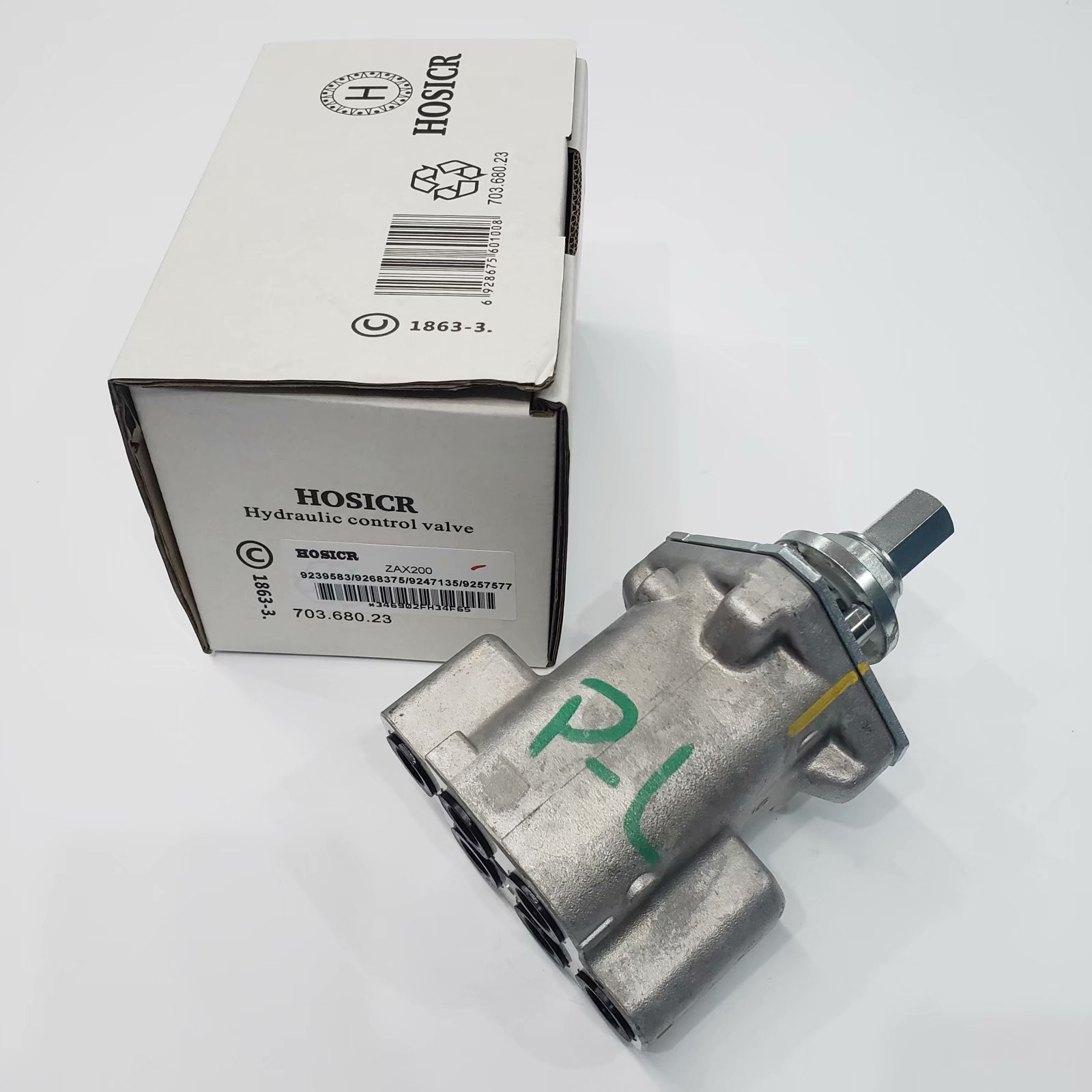 OUSIMA Hydraulic Control Valve Engine 9239553 9268375 9247135 9257577 Excavator Parts