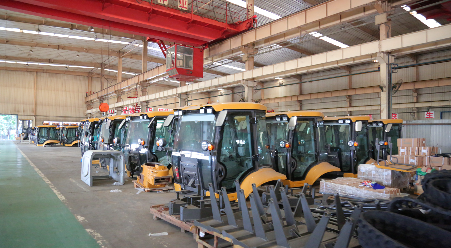 Quancheng Hydraulic Pump 4x4 Mini Tractor Excavator Backhoe Loader with Luxury ROPS Cabin