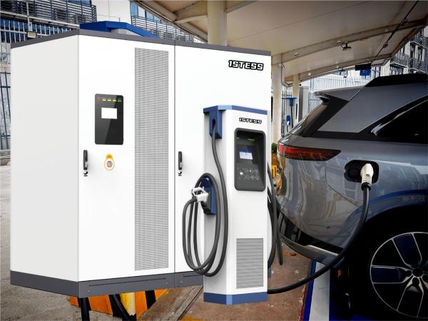 Renewable BESS EV Charging Station 150V - 1000V All In One Energy Storage