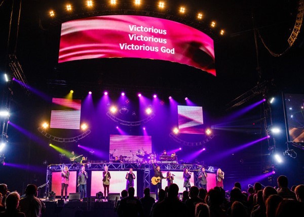 250x250mm Glory Series Stage Rental Led Display Fast Flexible Installation And Maintenance