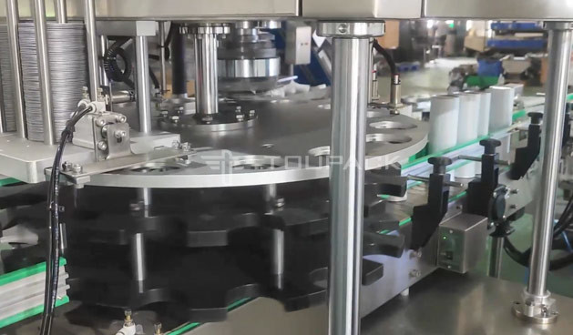Aluminum Potato Nachos Shrimp Chips Sealing Food Canning Machine With 20 Head Multihead Weigher