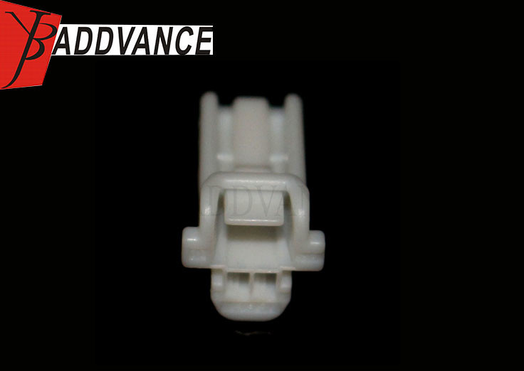 2 Pin Female Automotive Electrical Connectors White Color For Car