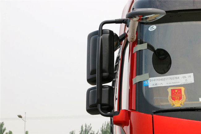 Euro 3 FAW J6P Tractor Trailer Truck / 335HP - 375HP 6x4 Tractor Unit