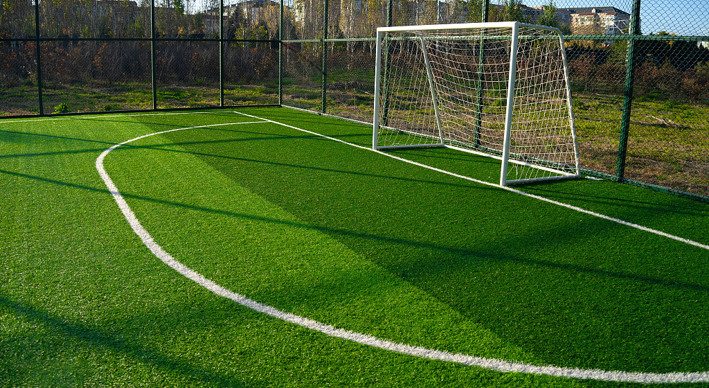 Synthetic Carpet Artificial Grass With 40mm Pile Height Home Garden Decoration