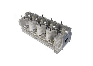 Quality FIAT 8140.43N 8140.43S Diesel Engine Cylinder Head 504007419 500311375 2996390 wholesale