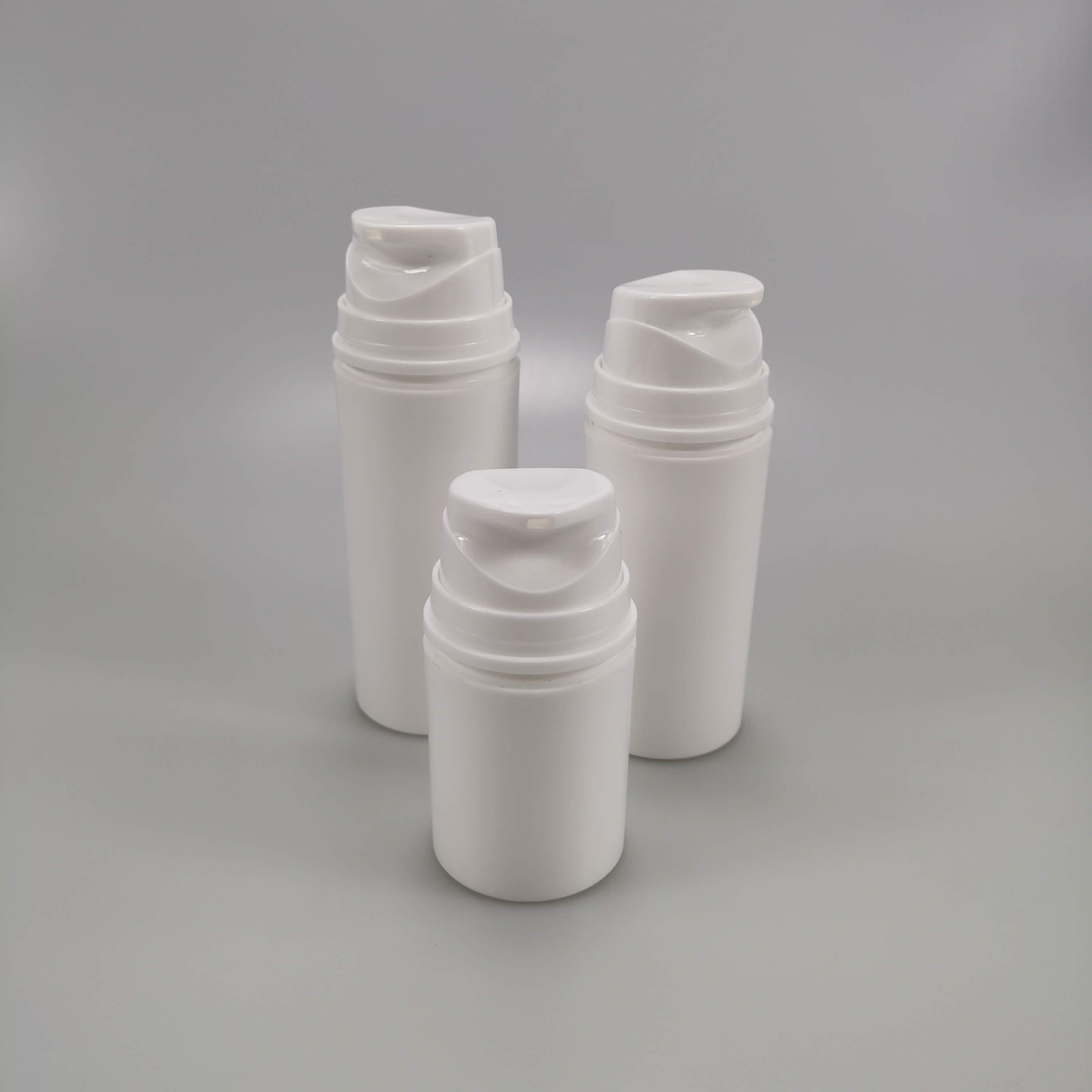 120ml Custom White Color PET Round Foamer Pump Soap Foam Bottle for Beauty Packaging