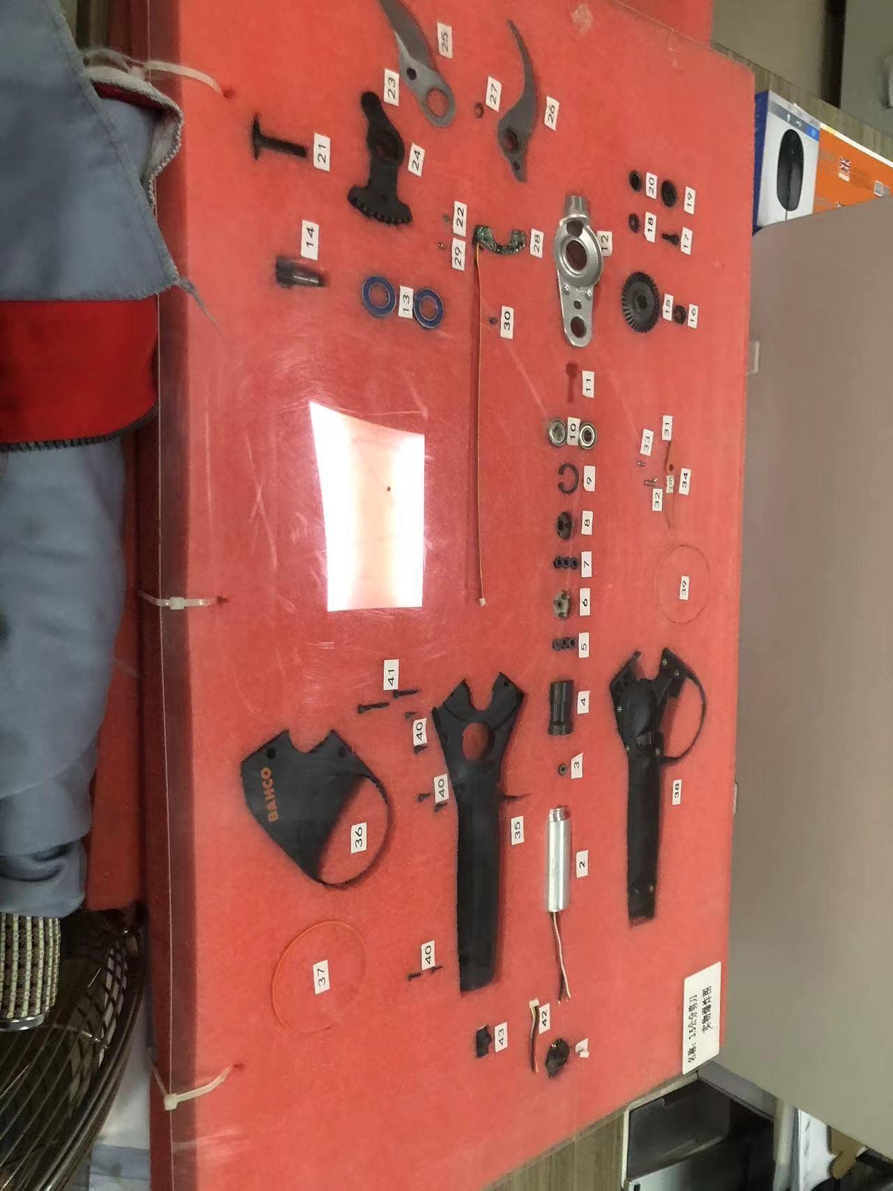 Electric Pruner Plastics Injection Mold for Semak Turkey Custom Design