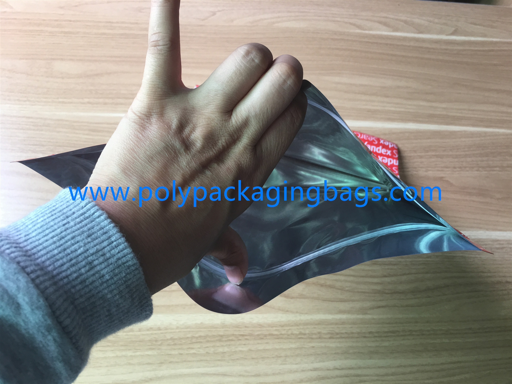 Zipper Aluminum Foil Composite Bag For Casual Snack Clothes Plastic Food Universal Packaging