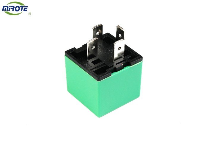 Non Waterproof Green Cover 12V 30A Automotive Relay , 12 Volt 30 Amp Relay 8-97050-926-0 8-97262-933-0
