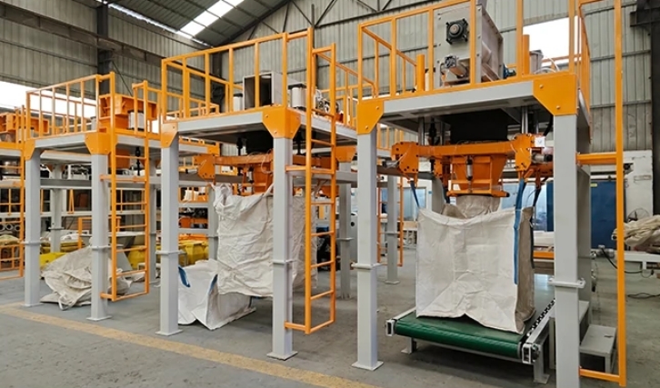 500kg 1000kg Rice Pellet Packaging Machine Impeller Rotation Pellet Bagging Machine