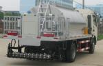 High Performance Bitumen Sprayer Truck , Asphalt Distributor Truck 6300x2080x240