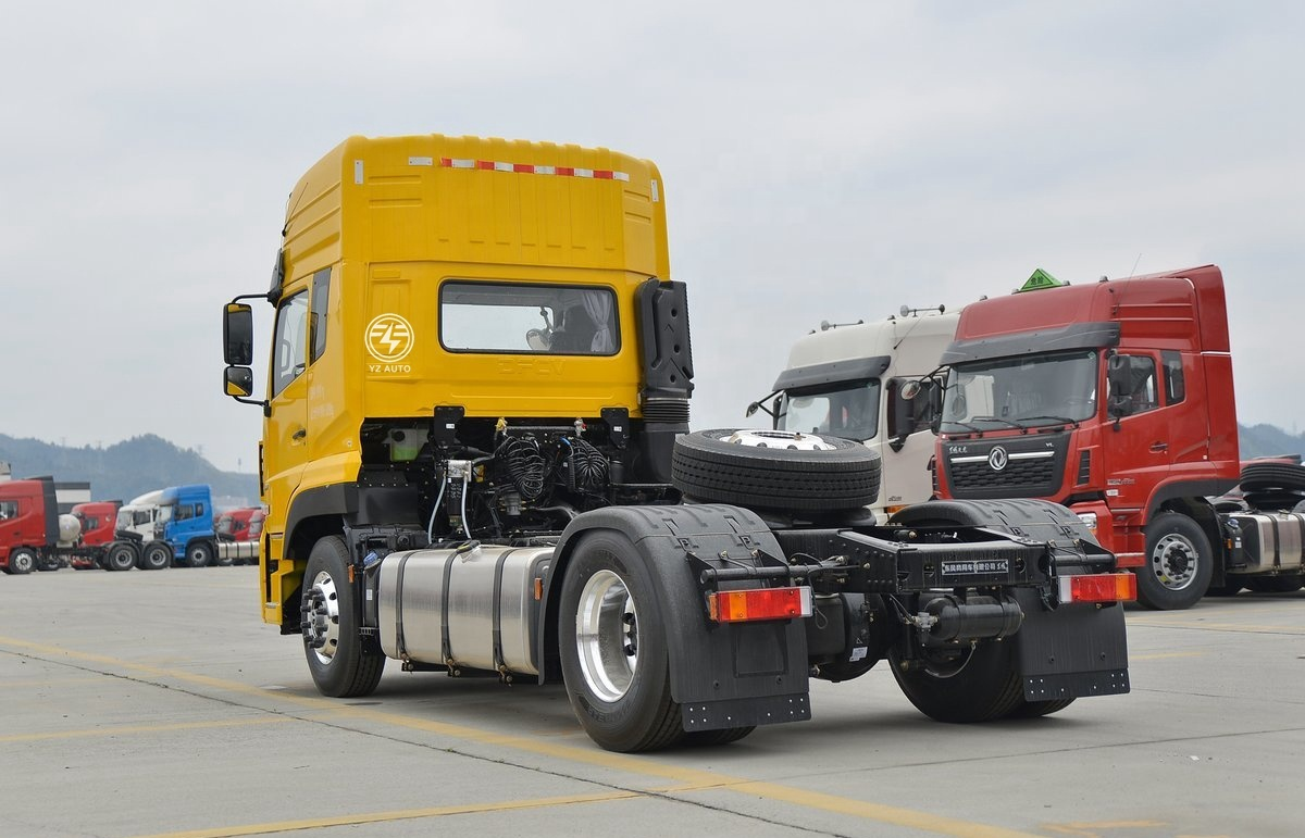 4X2 Agricultural Machinery Farm Tractors Diesel Fuel Tractor Trailer Truck For Farming
