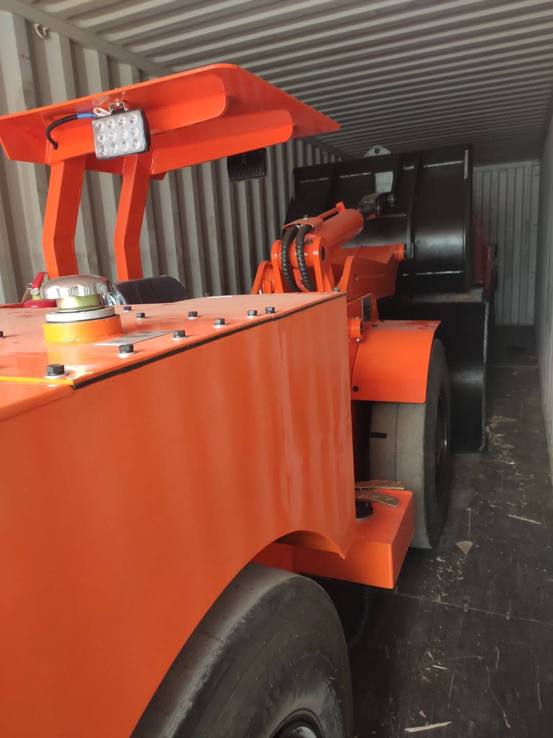 ISO9001 2000 Certified 1 Cubic Meter Underground Mining Loader Scooptram for Energy Mining