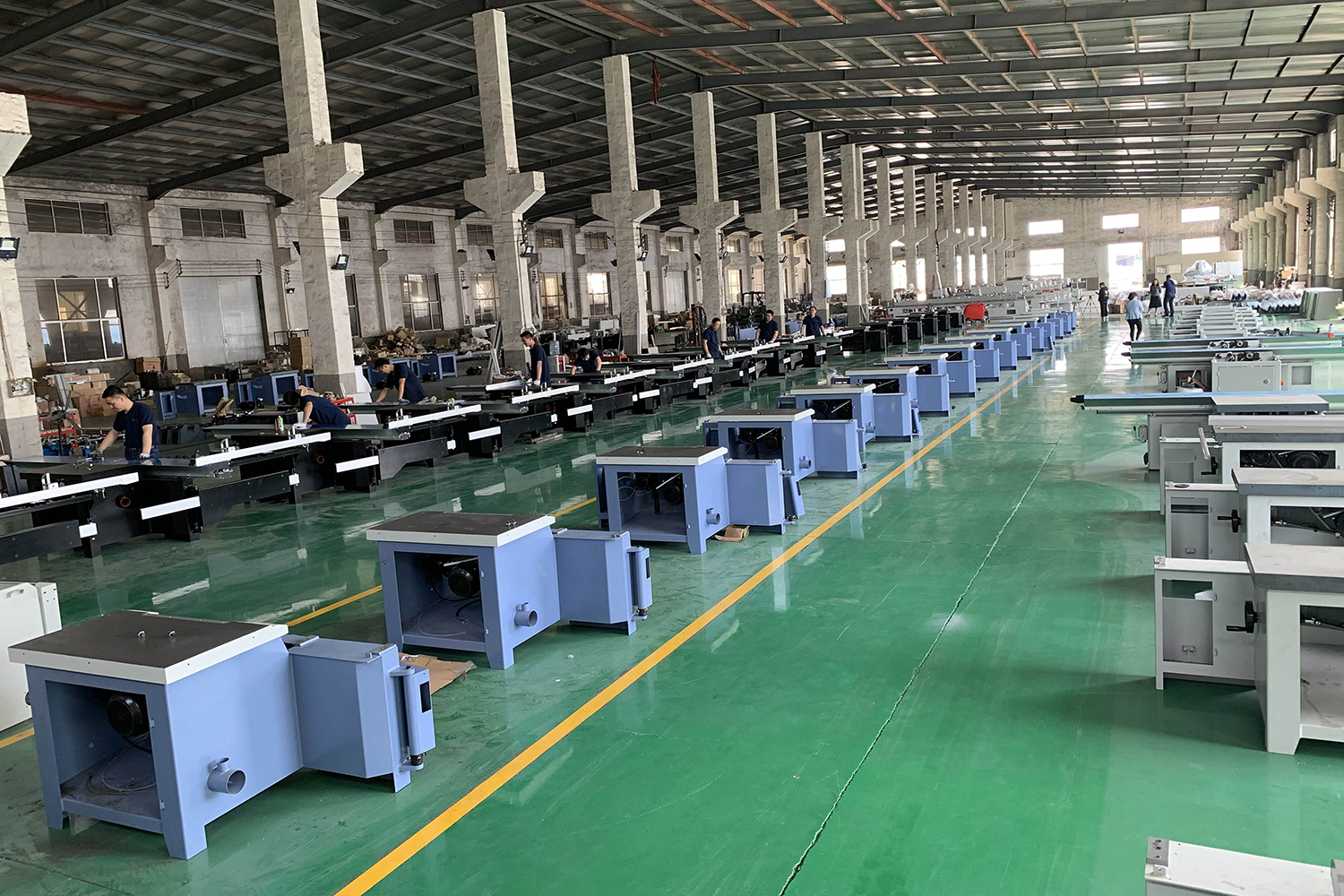 Long Service Life Cold Press for Various Panels in Building Material Shops