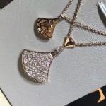 DIVA brand jewelry gold necklace 18kt gold with white gold or yellow gold or