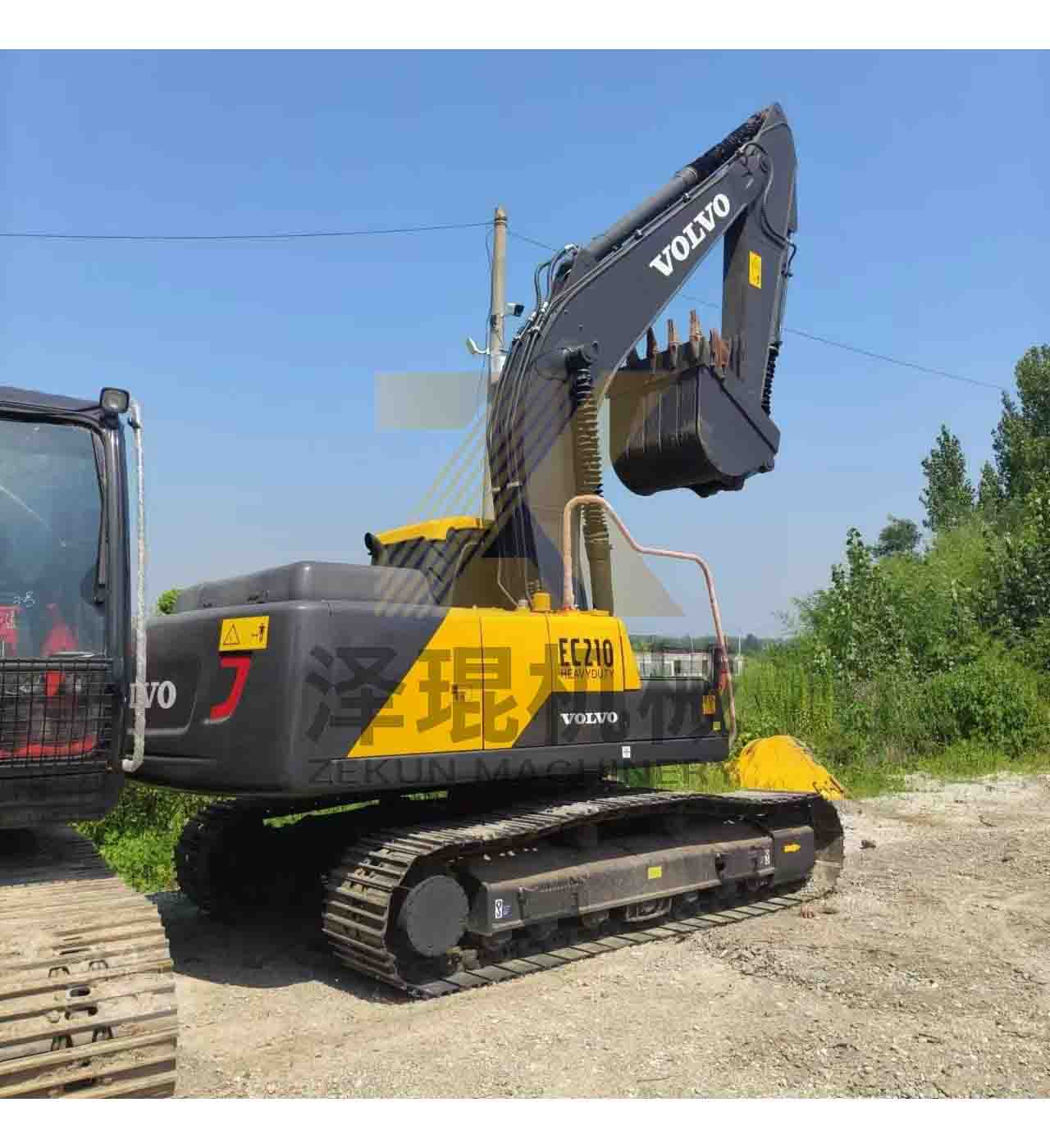 Used Volvo EC210 Excavator with and Good Condition 231 Working Hours