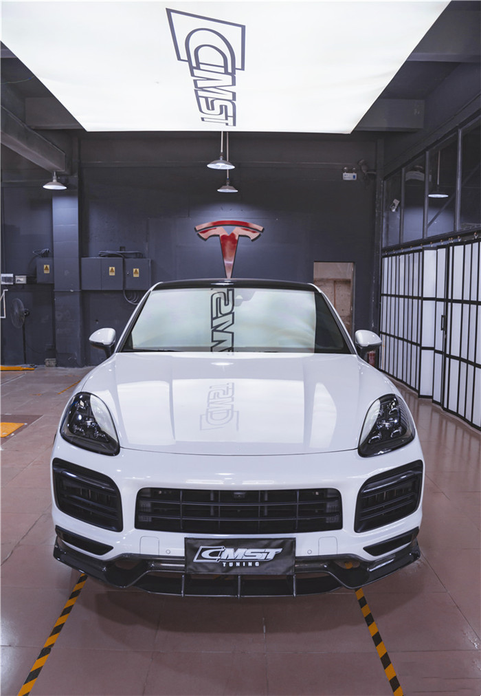 The New Product for Cayenne Carbon Fiber Body Kit for Cayenne Front Shovel Back Lip Spoiler