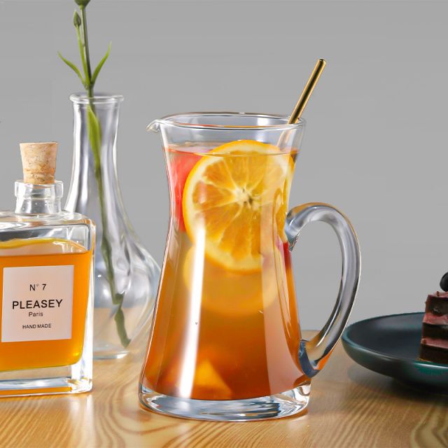 Wholesale 1.4L Water Drinking Bottle Glass Transparent Water Jug Pitcher