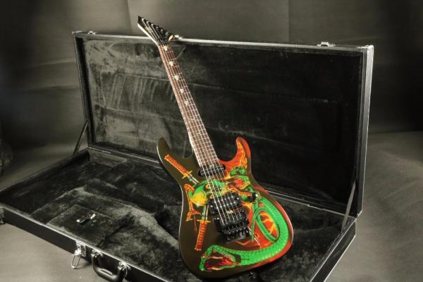 Hot popular skull inlay skull snake body top quality floydrose tremolo Electric