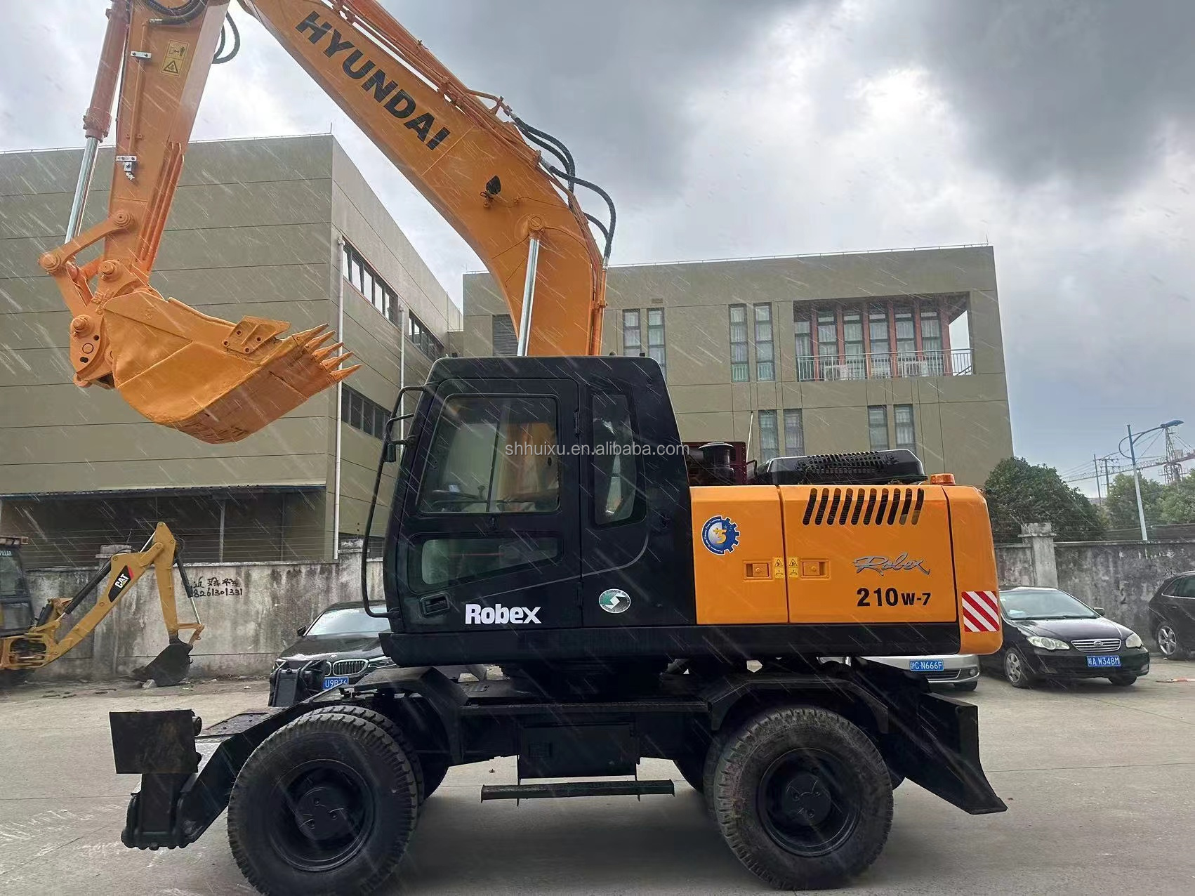 21000kg Used Hyundai Wheel Excavator 210-7 Second Hand Construction Machine