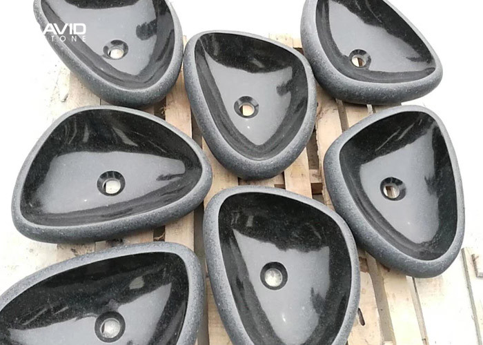 Comfotable Nature Marble Stone Bathtub Customized Materials And Shapes