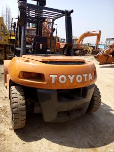 Quality 6m Ued Komatsu Froklift FD70 , 7 Ton Forklift For SALE wholesale