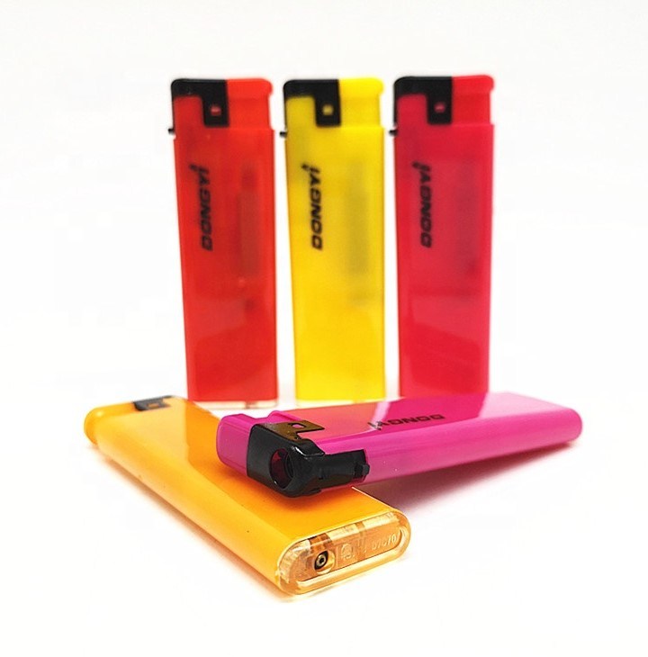 Dy-F015 Model Windproof Jet Flame Lighter Custom Design Printed Logo Lighters