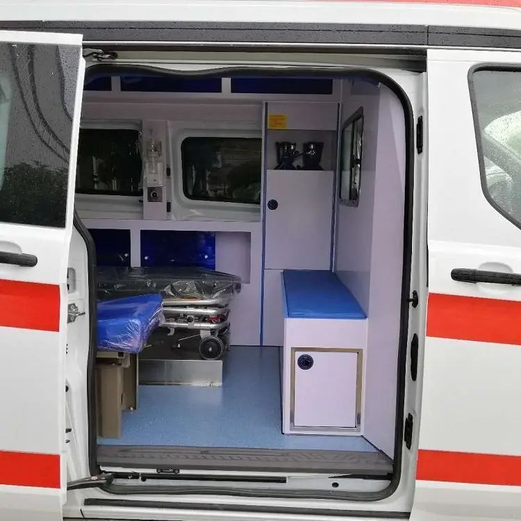 2024 Medical 4X2 Rescue Ford Ambulance Monitoring Emergency Vehicle Manufacturer