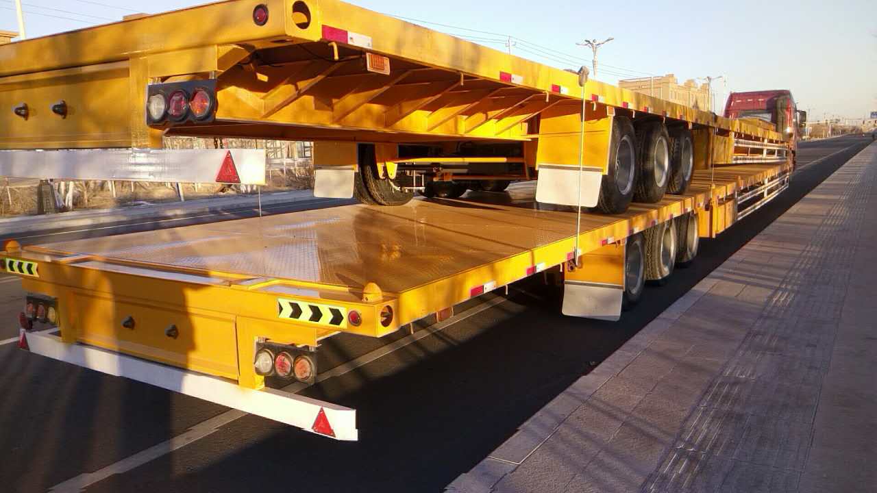 Heavy Load Gooseneck Lowboy Semi Trailer for Excavator Transport 3 Axles 4 Axles 12m 15m