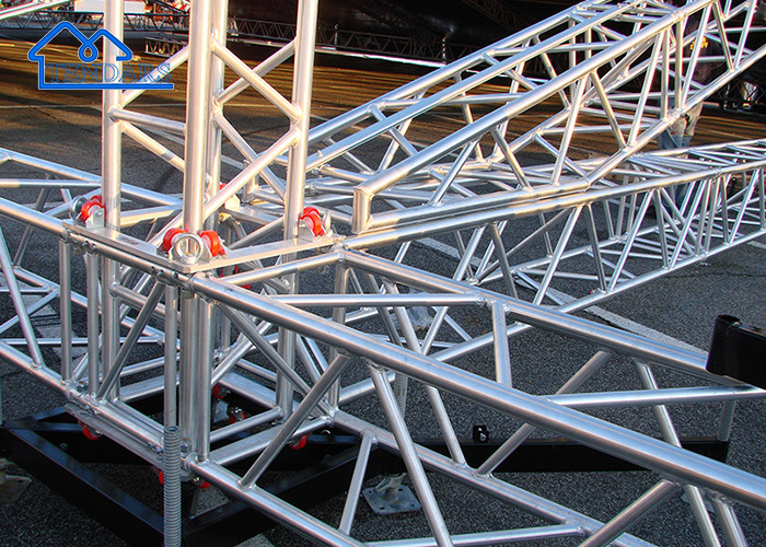 Silver Concert Stage Lighting Truss With Square Triangle Circle Shape Aluminium Alloy Truss Frame Design