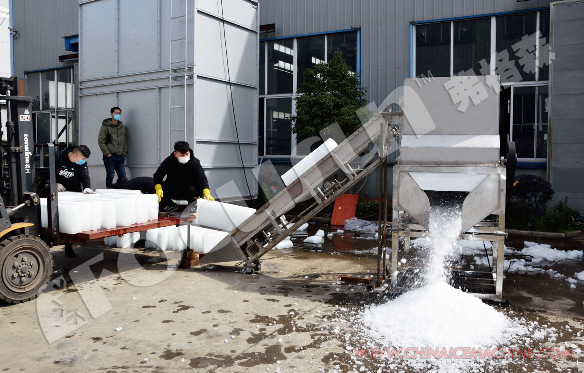 50kg 100kg Trituradora de hielo de bloques industriales Focusun rendimiento eficiente