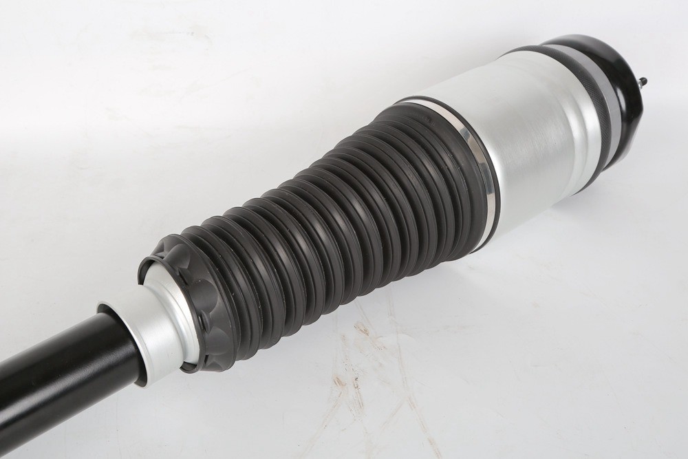 Air Ride Suspension Shock Absorbers Struts For Jeep Grand Cherokee WK2 68253204AB