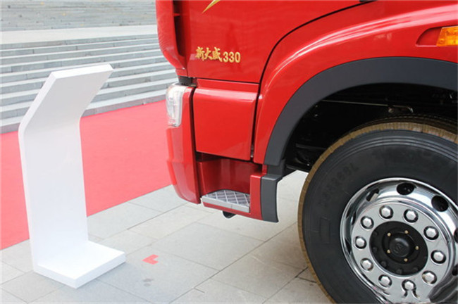 Red J5P Dump Truck Dumper 6*2 / Heavy Duty Truck FAW JIEFANG Right Drive