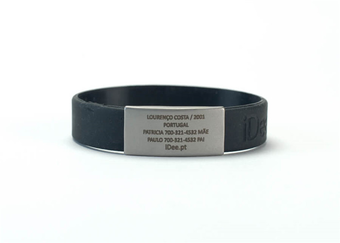 Qr Code Custom Silicone Bracelets / Slim Identity Bracelet With Stainless Steel Tag