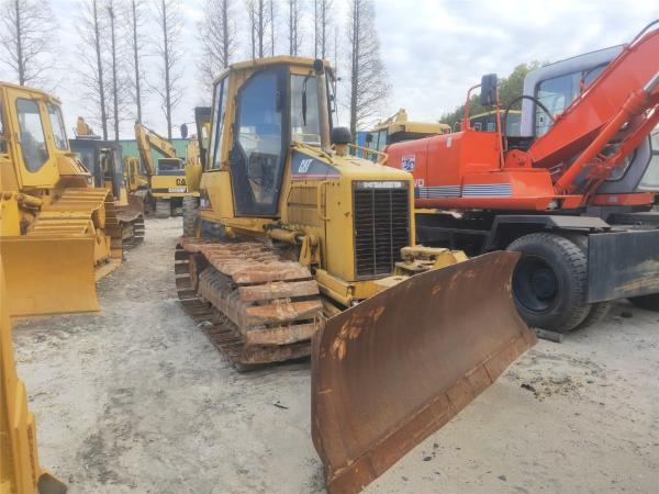 Used Caterpillar D4g Bulldozer in Terrific Working Condition with Reasonable