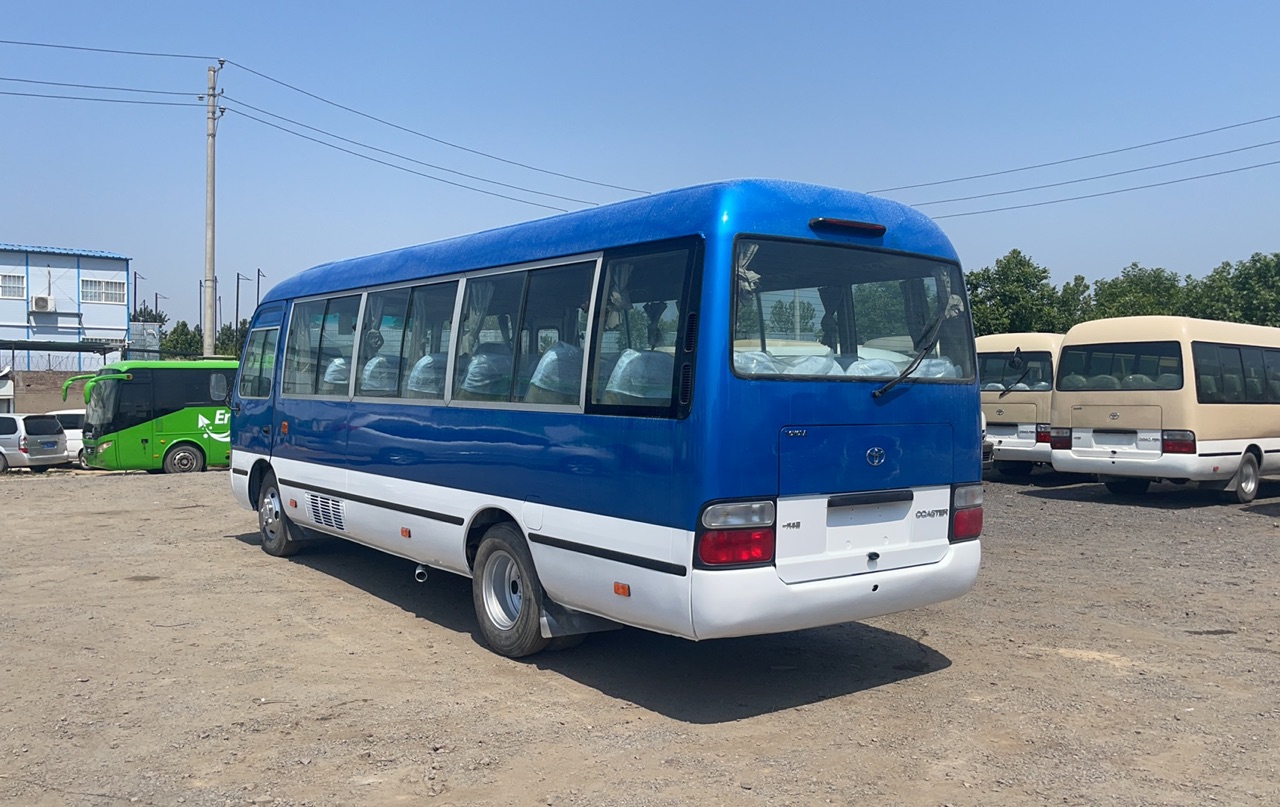 Refurbished Toyota Coaster Bus EQ6701LHT with 19-29 Seats Euro 3 Emission Standard
