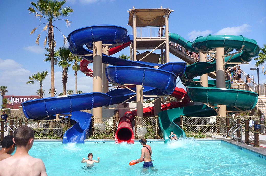OEM ODM Aqua Water Slide Playground Fiberglass Water Slide Rainbow