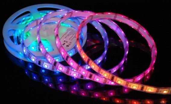 KooSion LPD8806 Digital led strip Lights DC 5 Volt 32Leds/meter