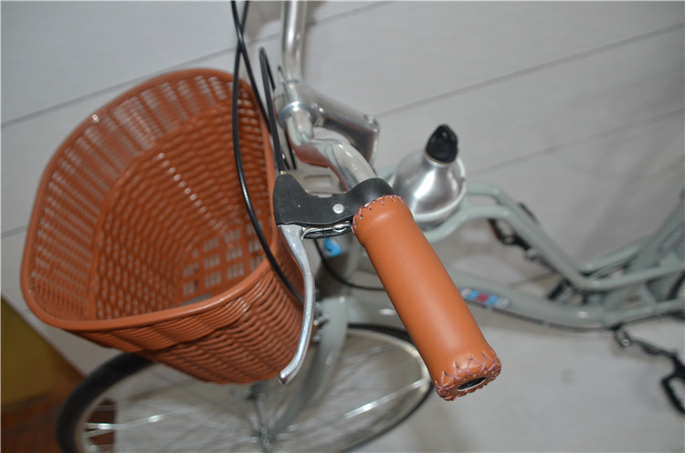 Made in China steel colorful 26 OL city bicicle for lady with Shimano thumb shifter 7 speed with pvc basket