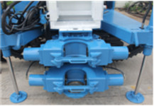 25 Tons Borehole Drilling Machine Drilling Depth 300 Meters 150mm-400mm Drilling Diameter