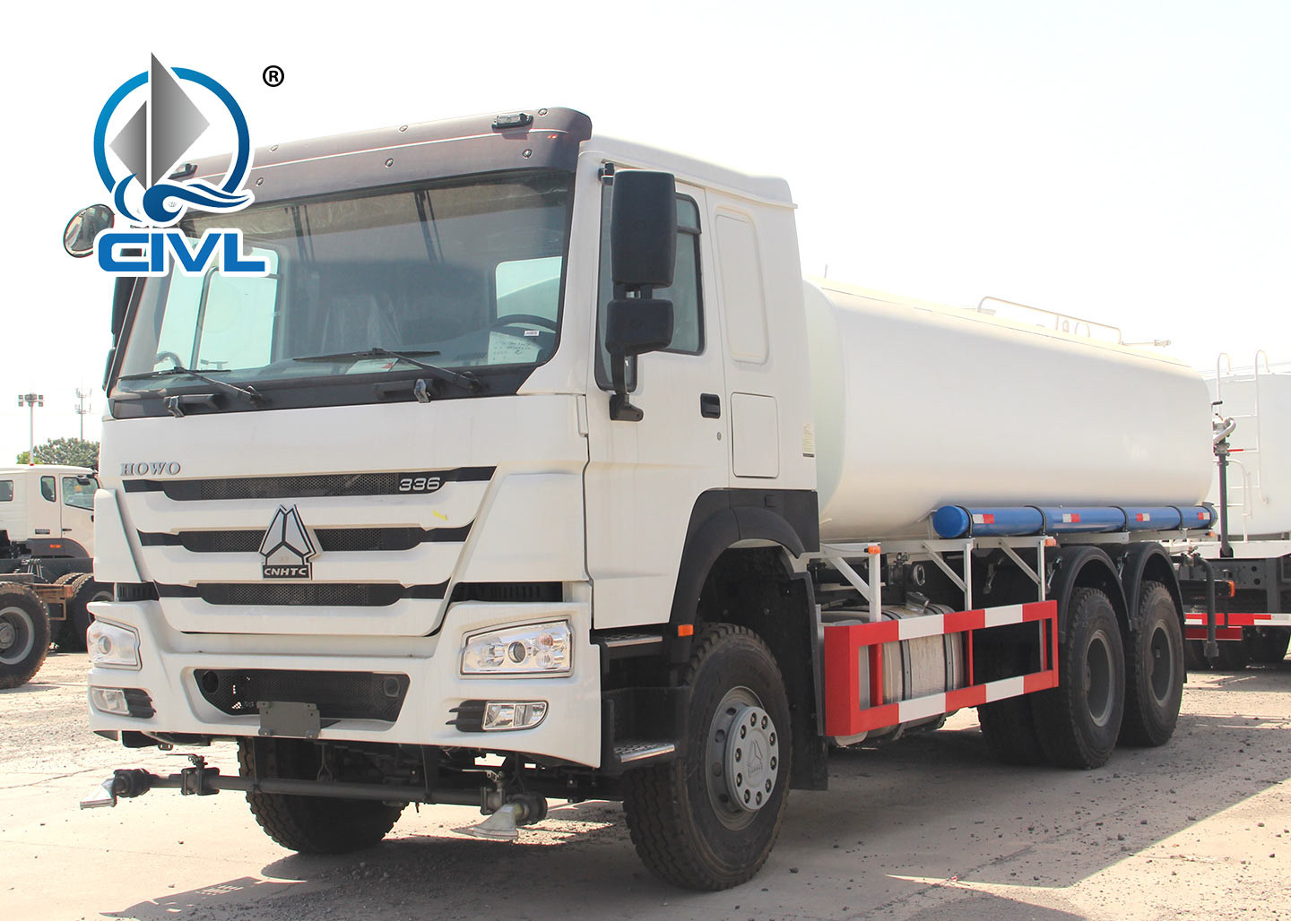 new 25M3 SINOTRUK SWZ Water Tank Truck 6x4 371hp Engine Euro II/III with good price